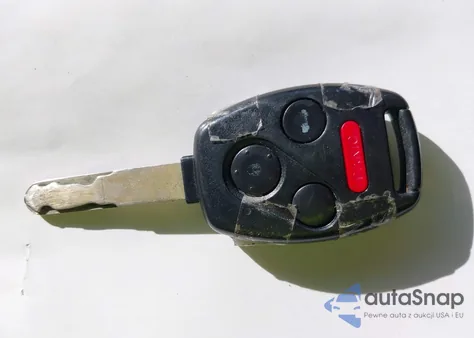 2005 Honda Accord 2.4 Lx from USA, damaged, VIN 1HGCM56445L003449